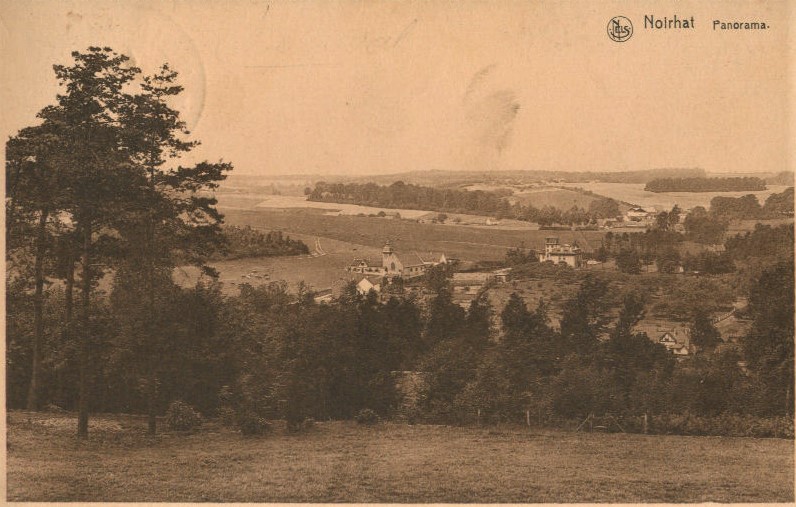 Carte postale ancienne : panorama de la chapelle de Noirhat et alentours