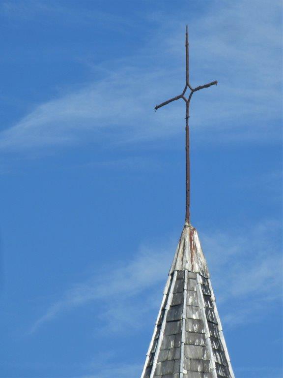 Croix du clocher de la chapelle du Try-au-Chêne (2018)