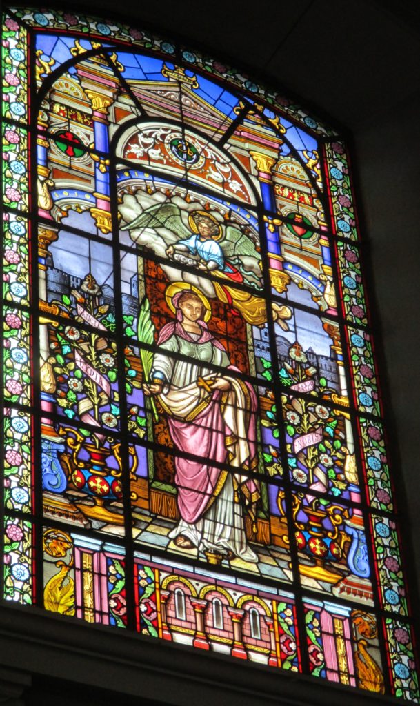 Ancien vitrail de l'église de Bousval représentant Ste Lydie