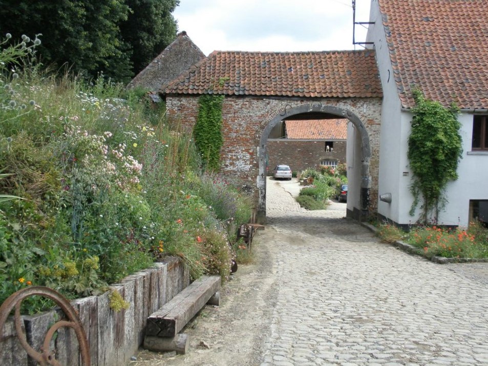 Entrée de la ferme Vermeiren (2010)