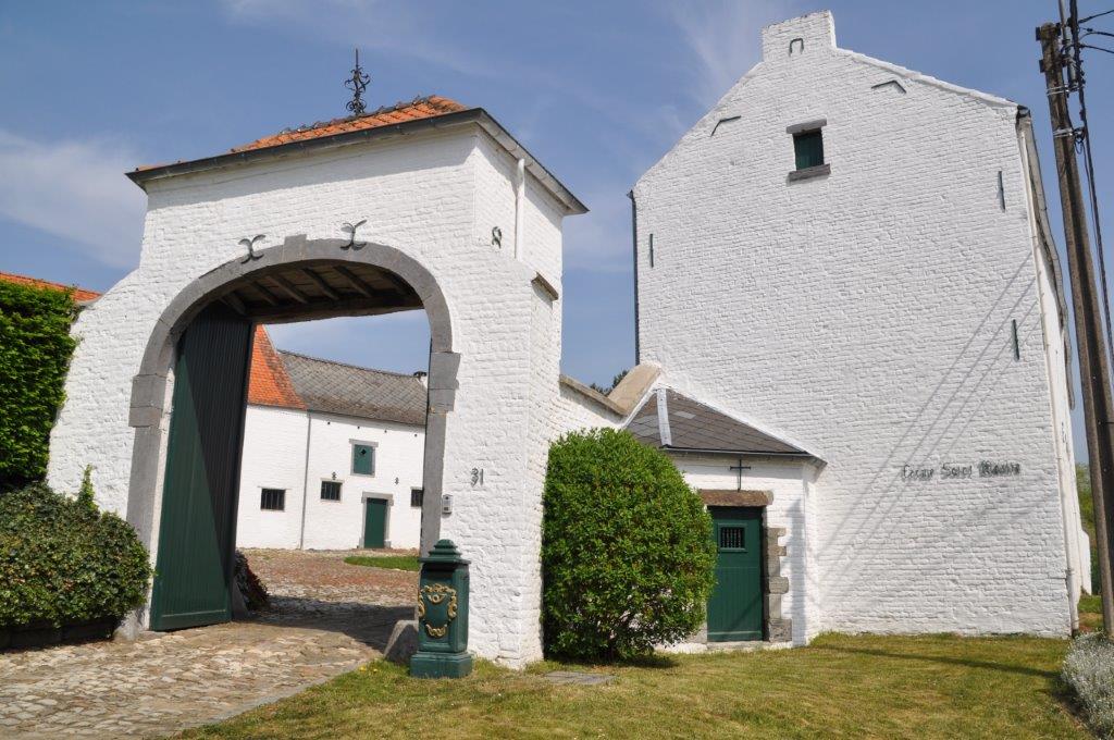 Porche et chapelle de la ferme Saint-Martin (2020)